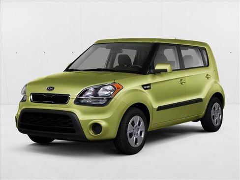 Used 2012 Kia Soul + image 1