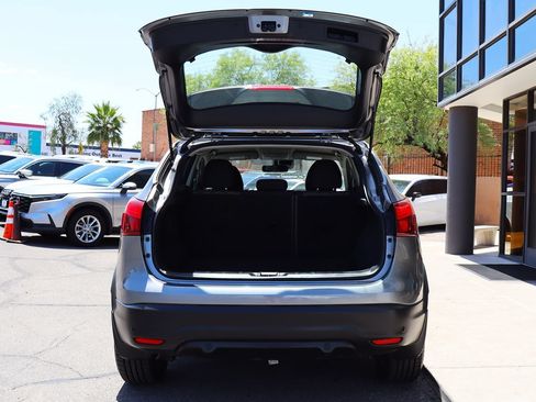 Used 2019 Nissan Rogue Sport SV FWD image 22