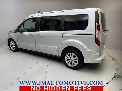 Used 2022 Ford Transit Connect XLT FWD image 3