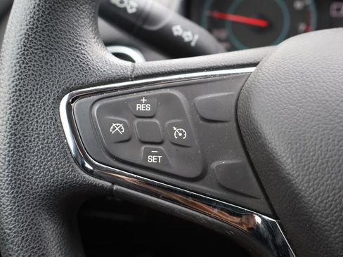 Used 2017 Chevrolet Cruze LT FWD image 16