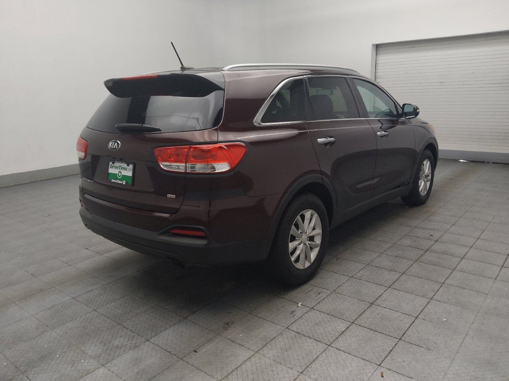 Used 2017 Kia Sorento FWD image 9