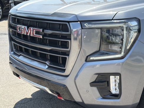 Used 2022 GMC Yukon AT4 AWD/4WD image 14