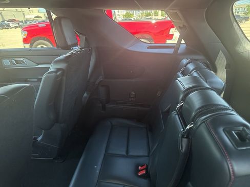 Used 2025 Ford Explorer ST AWD/4WD image 15