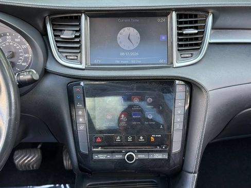 Used 2019 INFINITI QX50 AWD image 16
