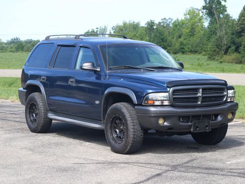 Used 2002 Dodge Durango Sport AWD/4WD image 1