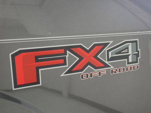 Used 2017 Ford F150 XLT w/ Equipment Group 301A Mid image 7