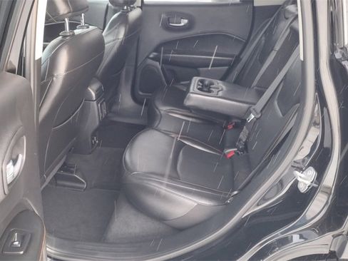 Used 2019 Jeep Compass Limited image 21