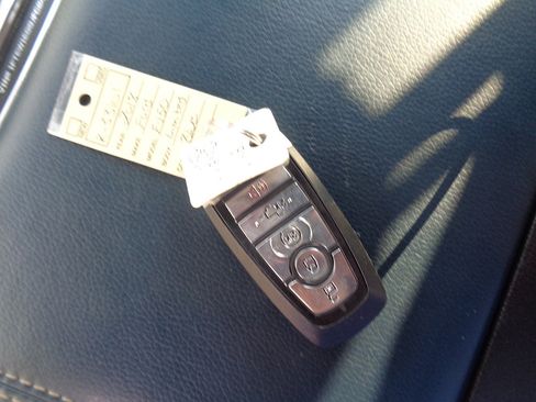 Used 2018 Ford F150 Limited w/ Trailer Tow Package image 26