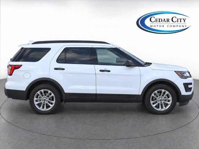 Used 2017 Ford Explorer FWD image 8