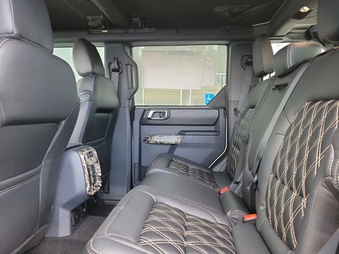 New 2025 Ford Bronco Outer Banks image 13