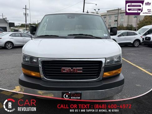 Used 2020 GMC Savana 3500 LT w/ LT Preferred Equipment Group image 2