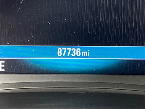 Used 2017 Buick Encore Essence w/ Experience Buick Package image 26