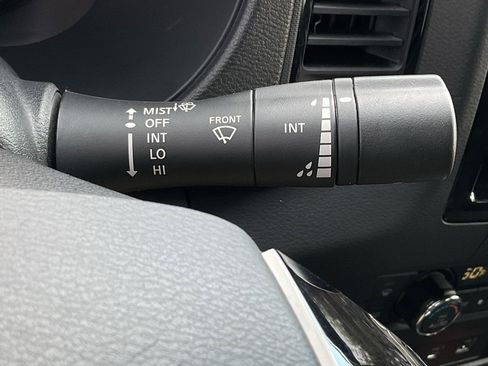 Used 2024 Nissan Frontier PRO-4X w/ Pro Convenience Package image 30