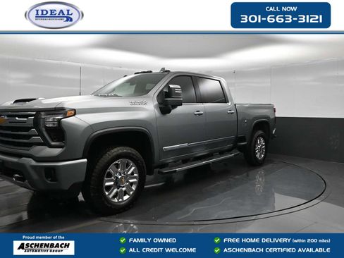 Used 2025 Chevrolet Silverado 2500 High Country w/ Z71 Off-Road Package AWD/4WD image 1