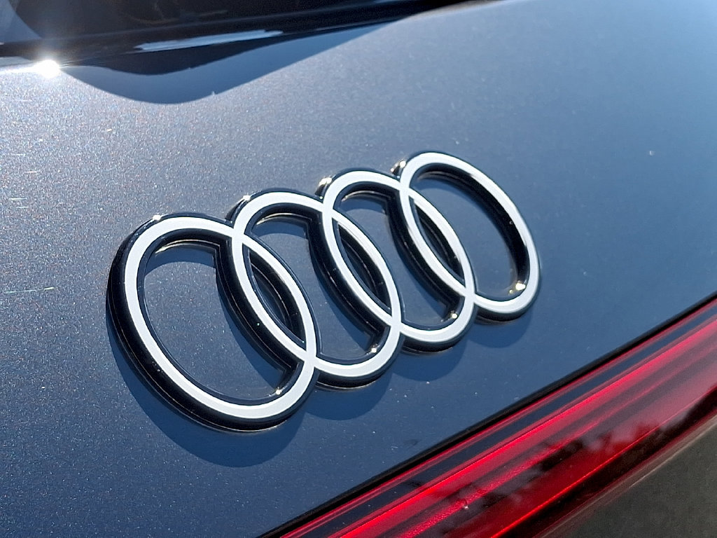 Used 2025 Audi Q5 Premium Plus w/ Premium Plus AWD/4WD image 31