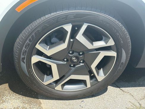 Used 2023 Hyundai Palisade Limited AWD/4WD image 15