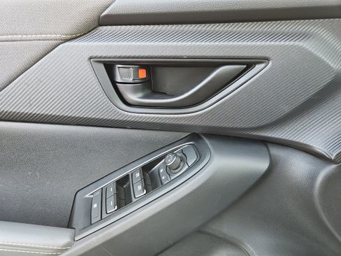 Used 2025 Subaru Crosstrek 2.5i Sport w/ Crosstrek Mirror Package image 9