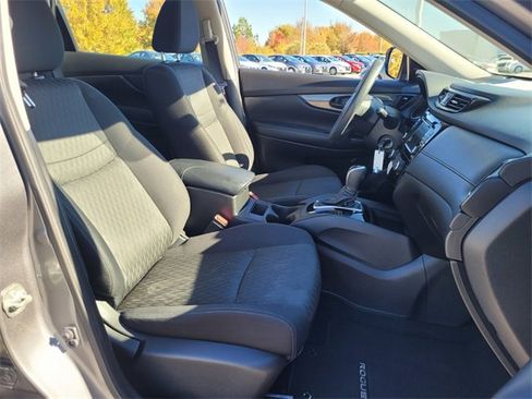 Used 2020 Nissan Rogue S image 13
