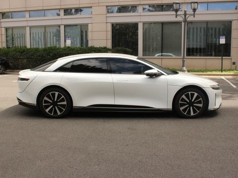 Used 2023 Lucid Air Pure AWD/4WD image 6