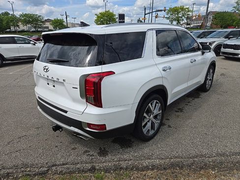 Used 2021 Hyundai Palisade SEL w/ Premium Package AWD/4WD image 3