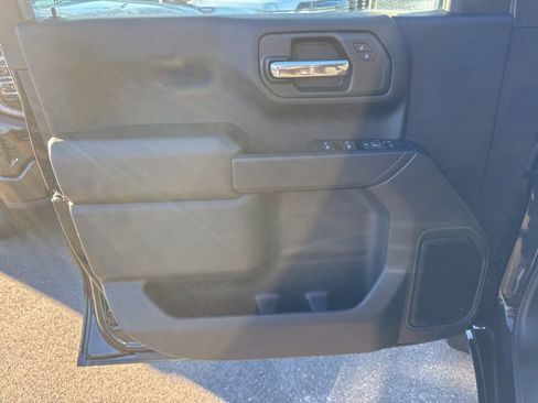 Used 2024 Chevrolet Silverado 1500 Custom image 24
