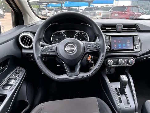 Certified 2024 Nissan Versa S w/ Trunk Package image 6