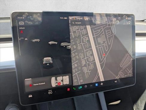 Used 2024 Tesla Model Y 2WD image 12