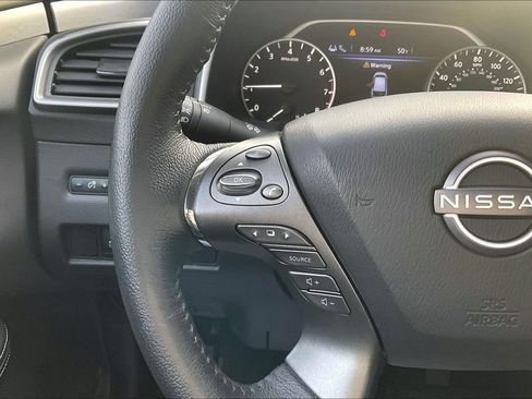 Used 2024 Nissan Murano SV w/ SV Midnight Edition Package image 17