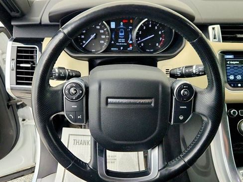 Used 2017 Land Rover Range Rover Sport HSE image 14