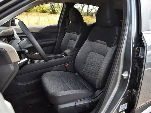 New 2026 Nissan Kicks SV image 21