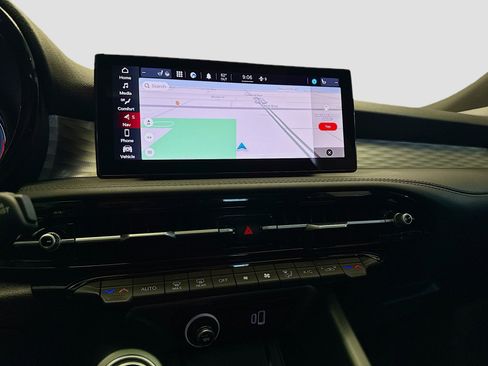 Used 2024 Alfa Romeo Tonale Ti image 9