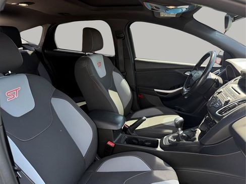 Used 2016 Ford Focus ST FWD image 27