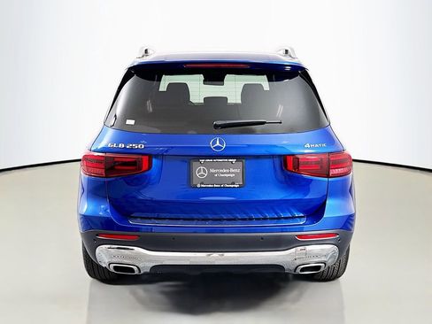 Used 2024 Mercedes-Benz GLB 250 4MATIC image 6