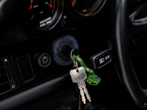 Used 1987 Porsche 911 Carrera image 81