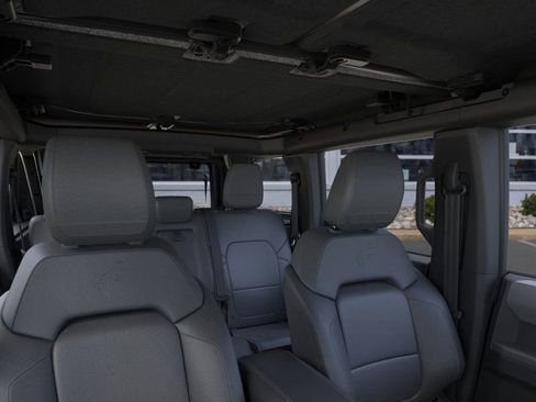 Used 2025 Ford Bronco Big Bend AWD/4WD image 12