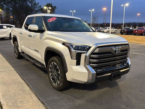 Used 2024 Toyota Tundra Limited image 6
