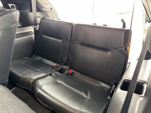 Used 2022 Mitsubishi Outlander SEL image 35