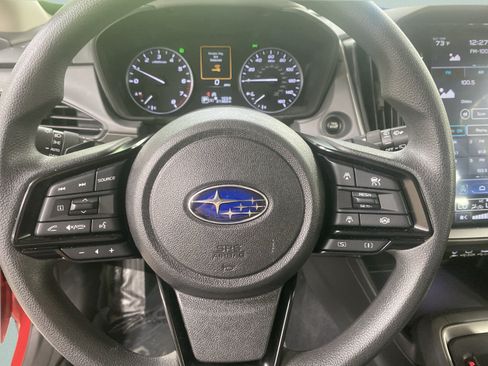 Used 2025 Subaru Crosstrek 2.5i Premium AWD/4WD image 18