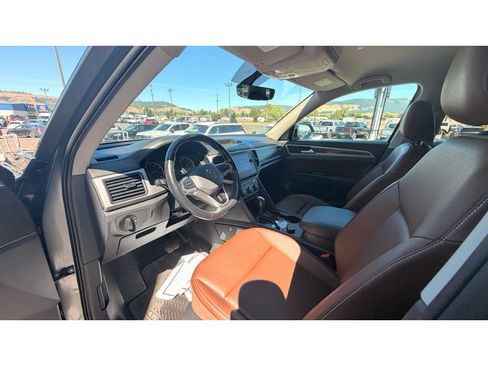 Used 2021 Volkswagen Atlas SE FWD image 19