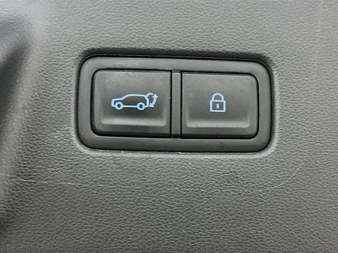 Used 2025 Hyundai Santa Fe SEL image 31