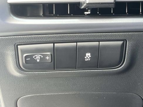 New 2026 Hyundai Tucson SE image 24