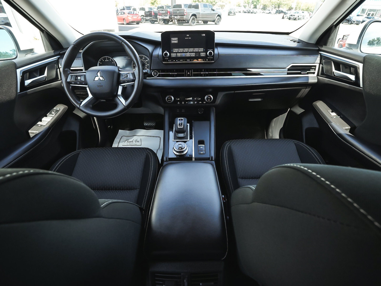 Used 2023 Mitsubishi Outlander ES AWD/4WD image 38