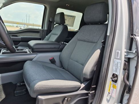 New 2026 Ford F150 XLT w/ Equipment Group 302A MID AWD/4WD image 19