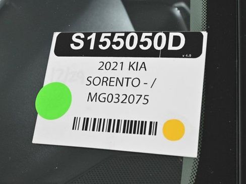 Certified 2021 Kia Sorento SX image 33