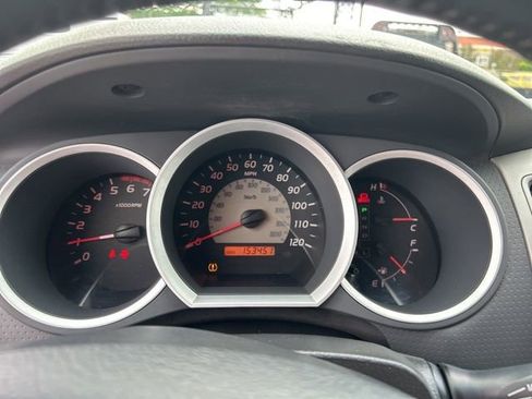 Used 2007 Toyota Tacoma PreRunner RWD image 17