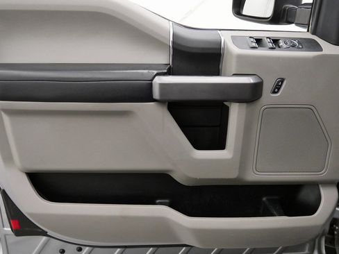 Used 2020 Ford F250 XLT w/ XLT Value Package image 14