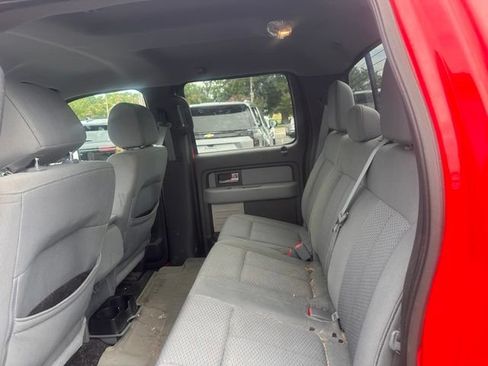 Used 2014 Ford F150 XLT w/ Equipment Group 302A Luxury AWD/4WD image 8