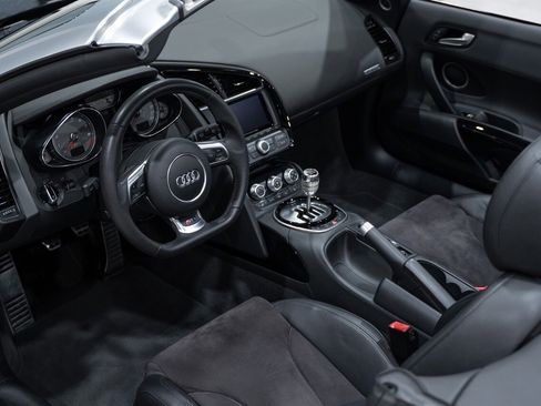 Used 2014 Audi R8 V8 AWD/4WD image 45