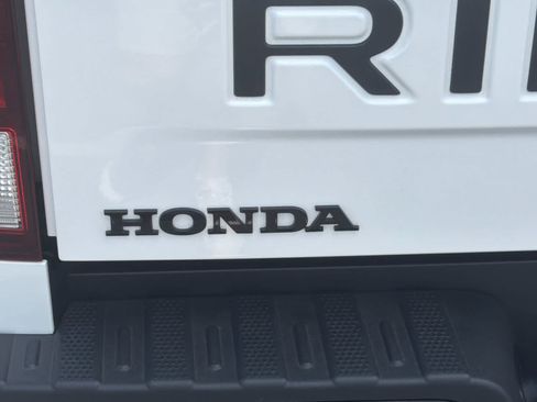 Used 2024 Honda Ridgeline Black Edition image 31