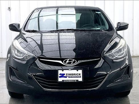 Used 2014 Hyundai Elantra SE FWD image 3